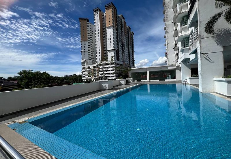 D'Larkin Residence (Delima Larkin)