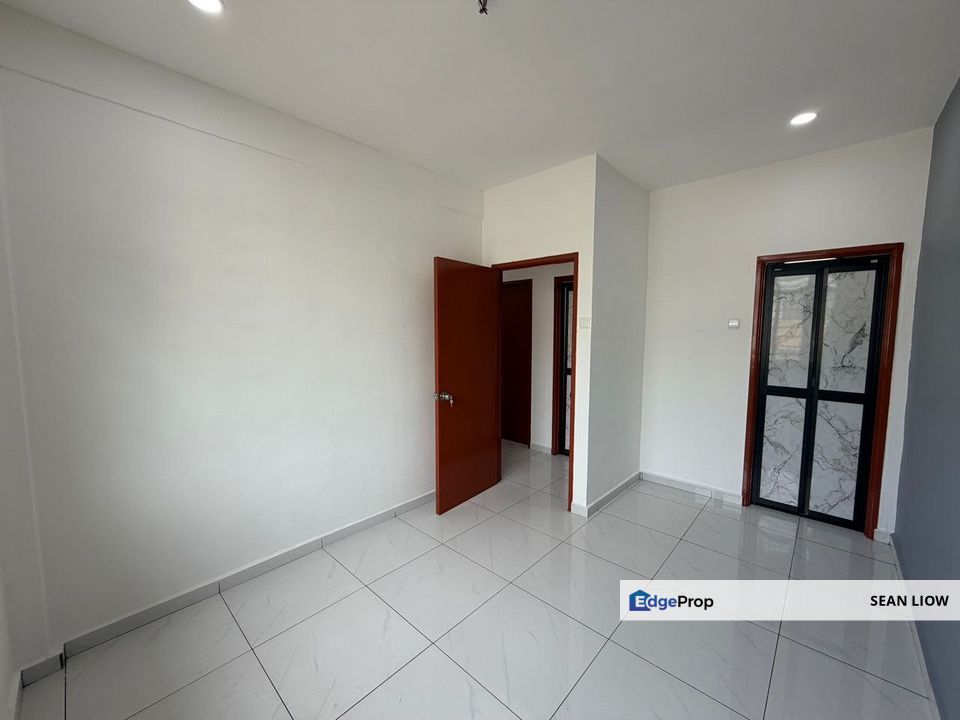 Taman Impian Emas, Skudai, Johor , Flat For Sale , Johor, Skudai