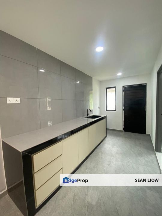 Taman Teratai, Skudai, Johor , Single Storey Low Cost For Sale , Johor, Skudai