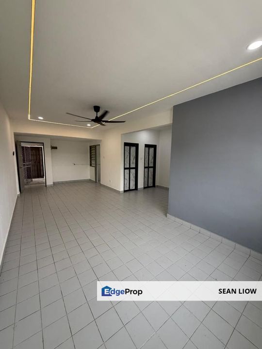 Bandar Baru Permas Jaya, Permas Jaya/Senibong, Johor , Level 5 Flat For Sale , Johor, Permas Jaya/Senibong