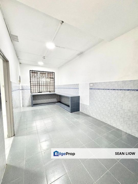 Taman Universiti, Skudai, Johor , Single Storey Terrace House For Sale , Johor, Skudai