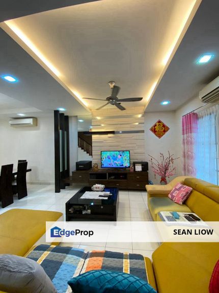 Ulu Tiram , Taman Pelangi Indah double storey terrace house for sale, Johor, Ulu Tiram