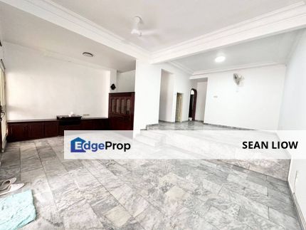 Skudai , Taman Ungku Tun Aminah , Jalan Nakhoda @ Double Storey for sale , Fully Extend, Johor, Skudai