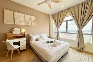 Midas Perling Apartment