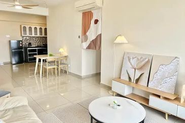 Midas Perling Apartment