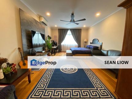 Taman Laguna , Laguna Height , 4 Bedroom 5 Bathroom , Service Residence for sale , Private Lift to home, Johor, Johor Bahru