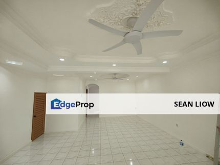 Taman Daya , Jalan Rumbia ,  Double Storey for sale , Johor, Johor Bahru