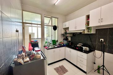 M'Tiara Apartment @ Larkin Idaman