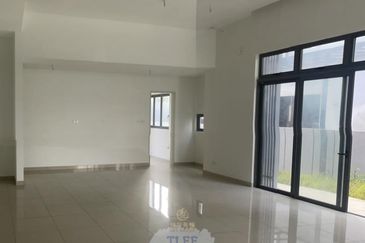 Broadleaf Residences, Hometree