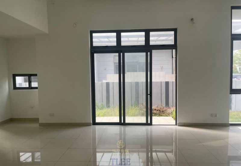 Broadleaf Residences, Hometree