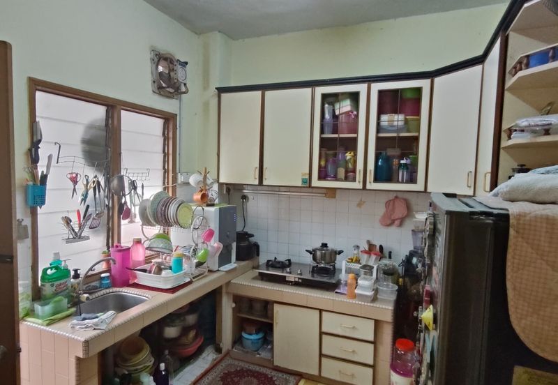 Taman Alam Megah, Seksyen 28