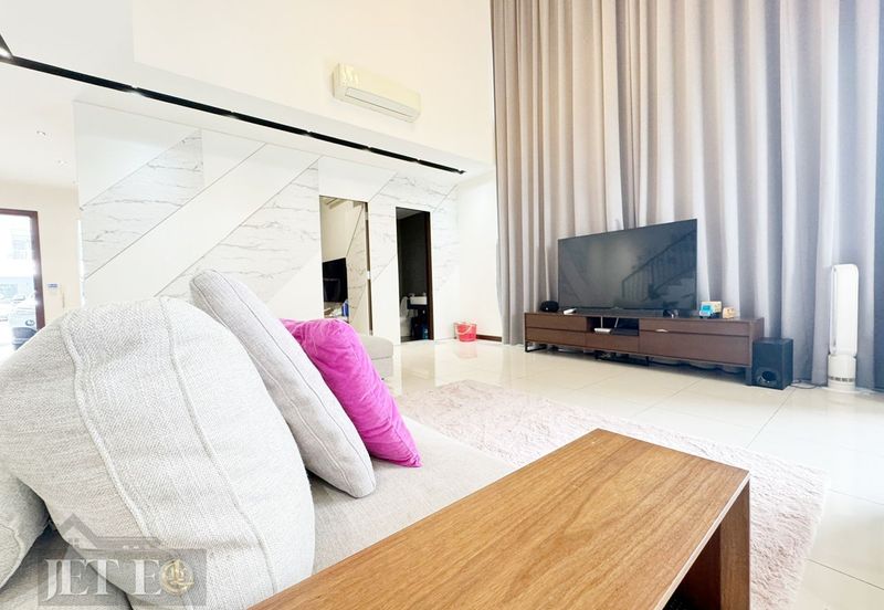 Terraza @ Eco Sanctuary