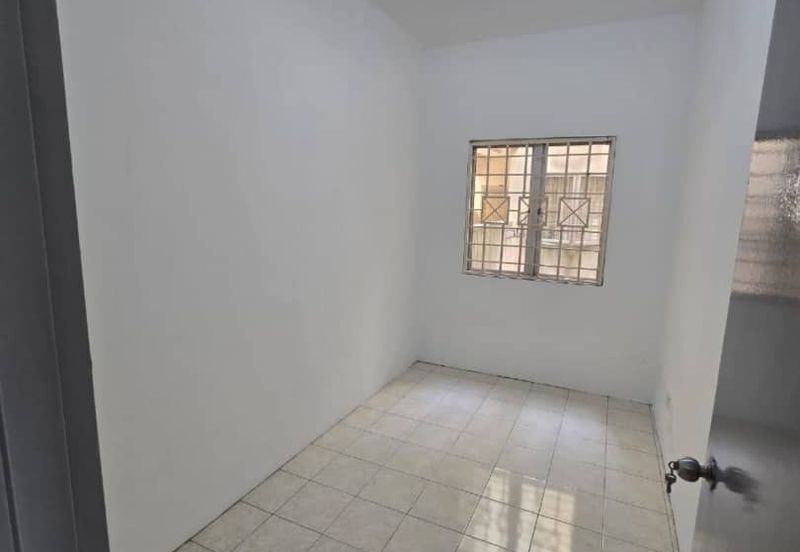 Bayu Villa Apartment, Bayu Perdana