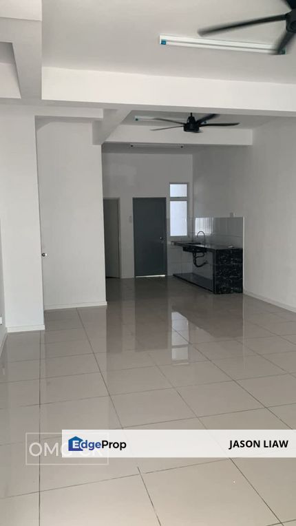 Mahkota Banting Double Storey House For Rent, Selangor, Banting