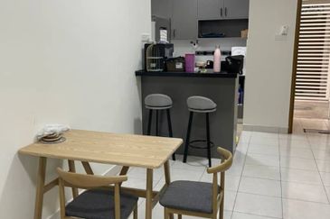 Asteria Apartment @ Bandar ParkLand