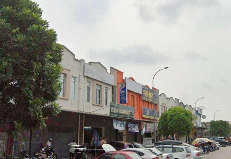 Jalan Bukit Kemuning