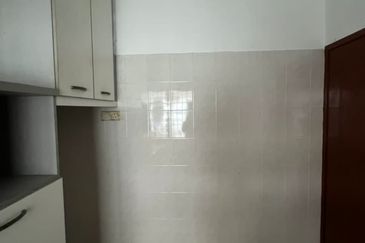 Pulau Indah ( Pulau Lumut )