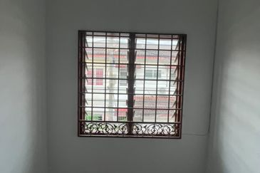 Pulau Indah ( Pulau Lumut )