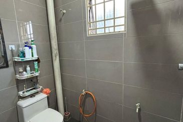 Taman Teluk Gedung Indah