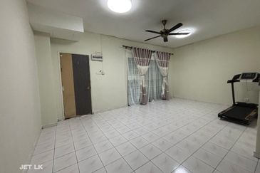 Taman Teluk Gedung Indah