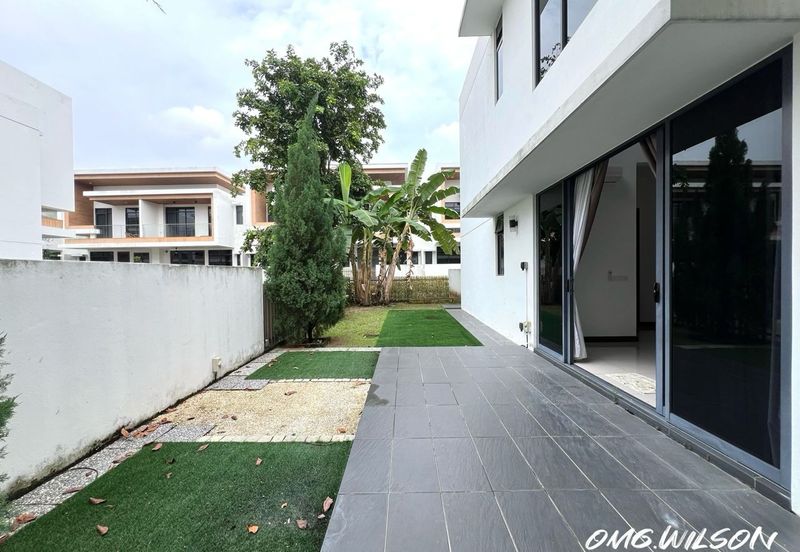 Terraza @ Eco Sanctuary