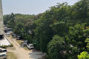 Flat Kelompok Camar (Port Klang)