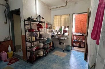 Flat Kelompok Camar (Port Klang)