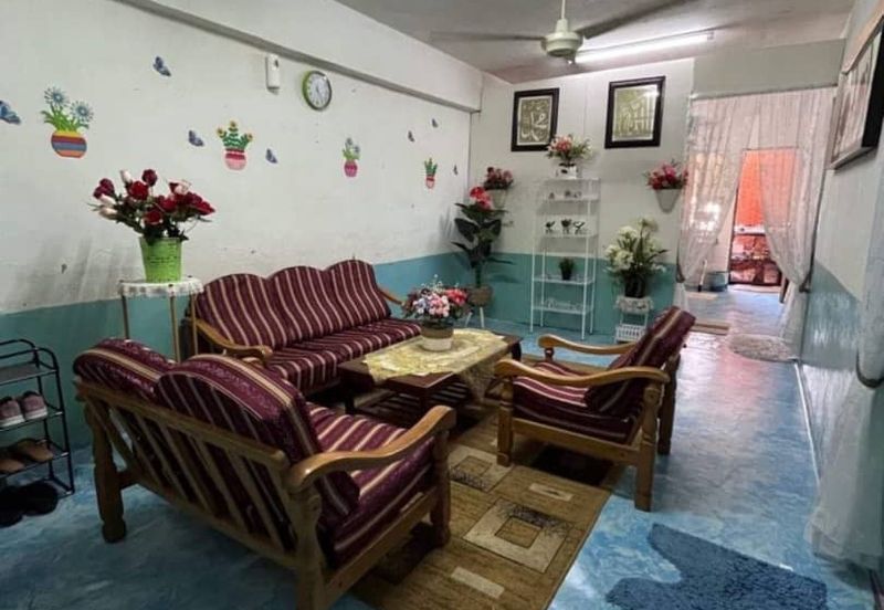 Flat Kelompok Camar (Port Klang)