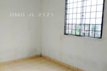 WTL Flat, Teluk Gong