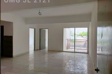 WTL Flat, Teluk Gong