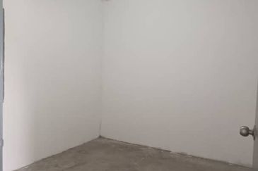 WTL Flat, Teluk Gong