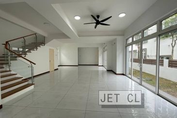 Casa Idaman, Setia Alam