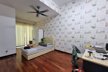 Duta Villa, Setia Alam