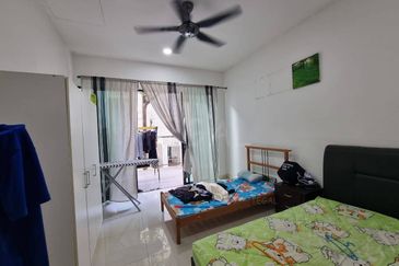 Duta Villa, Setia Alam