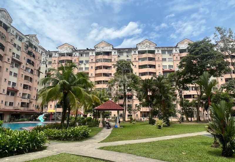 Perdana Villa Apartment