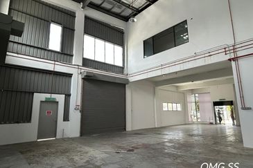 Gateway 16, Bandar Bukit Raja