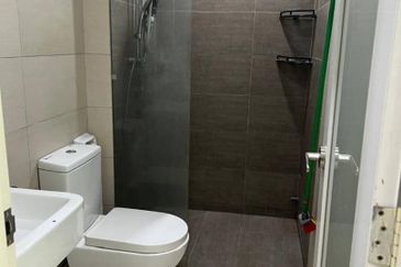 Gravit8 @ Klang South