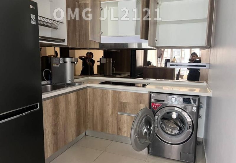 Gravit8 @ Klang South