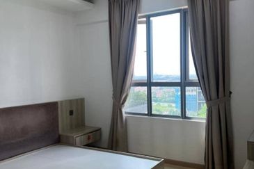 Gravit8 @ Klang South