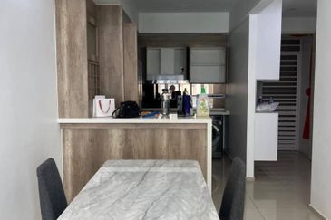 Gravit8 @ Klang South