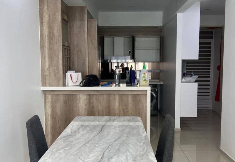 Gravit8 @ Klang South