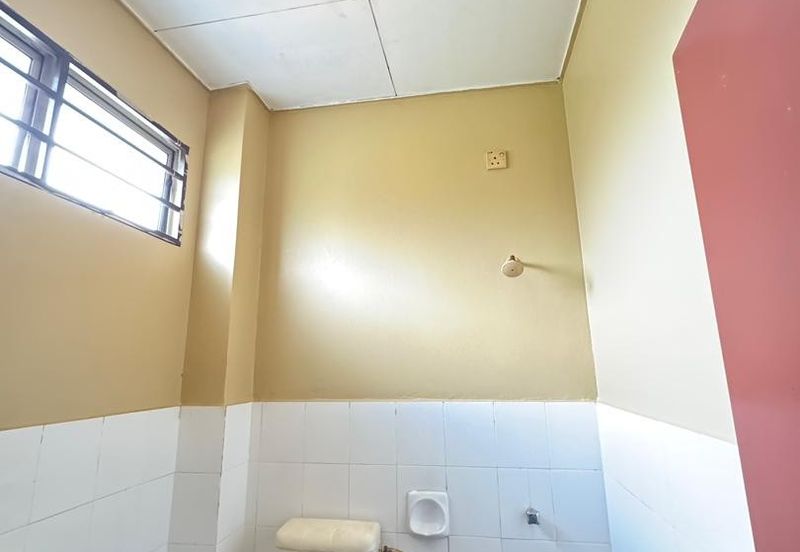 Taman Sungai Kapar Indah