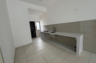 Casira 3 @ Bandar Bukit Raja