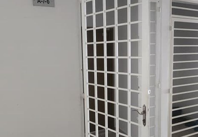 Azaria Apartment @ Bandar Paklands