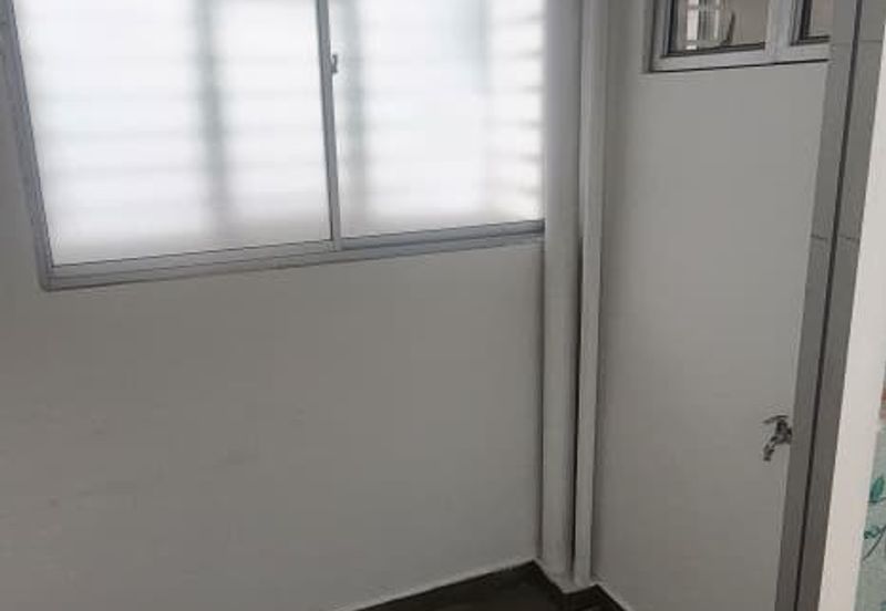 Azaria Apartment @ Bandar Paklands