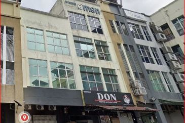 Bandar Tun Hussein Onn