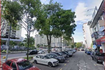 Plaza Dwitasik, Bandar Sri Permaisuri