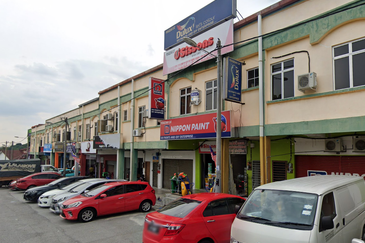2 Storey Shoplot @ Seksyen 4 Bandar Rinching