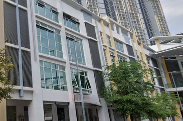 Pusat Bandar Putra Permai