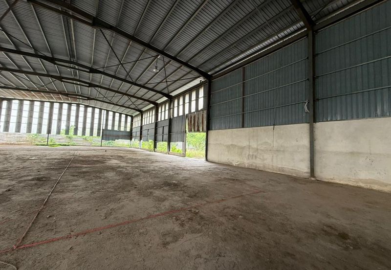 Detached Factory With 2 Storey Office For Sale